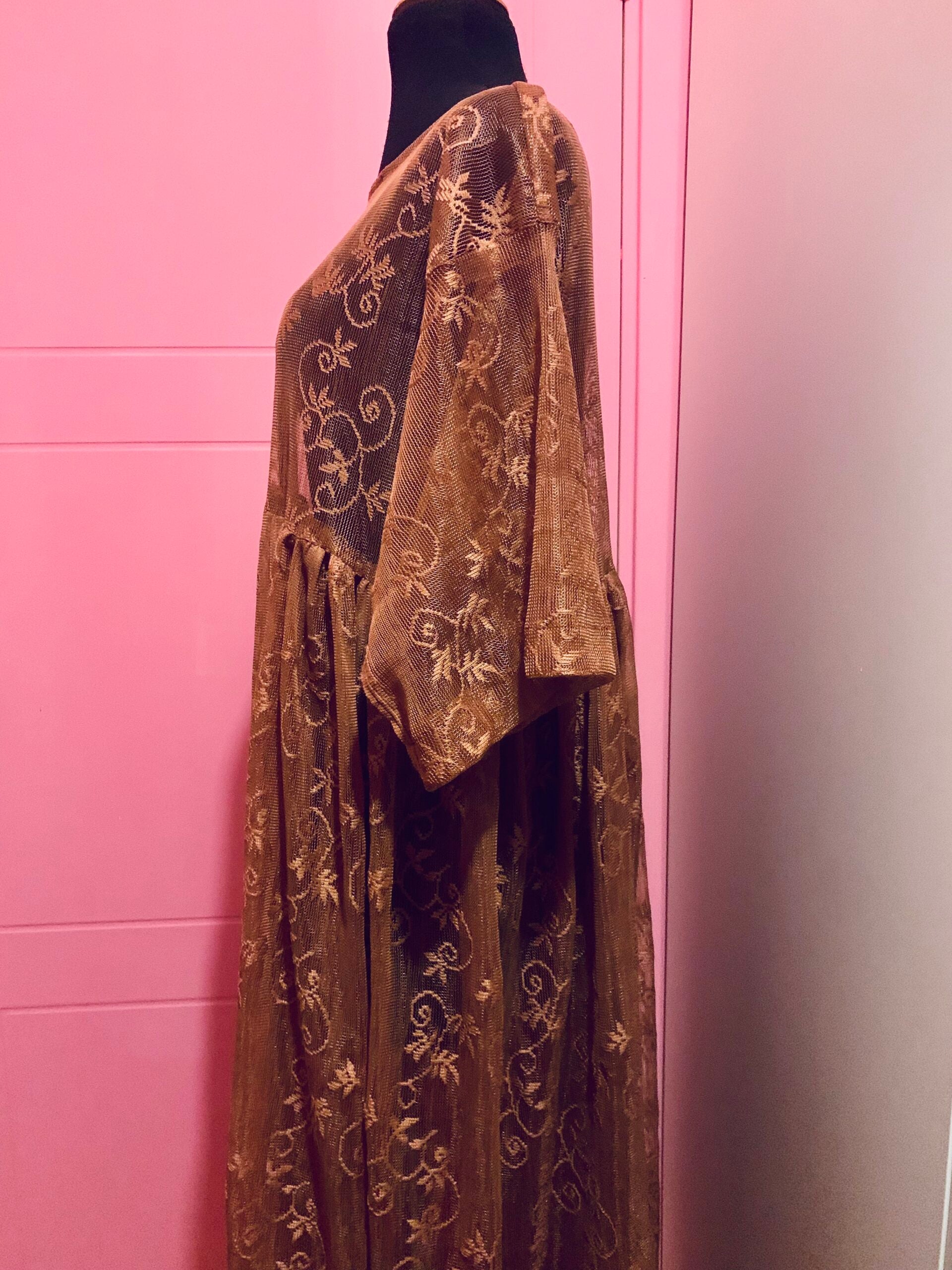 Lisa lace dress Size: S-XL