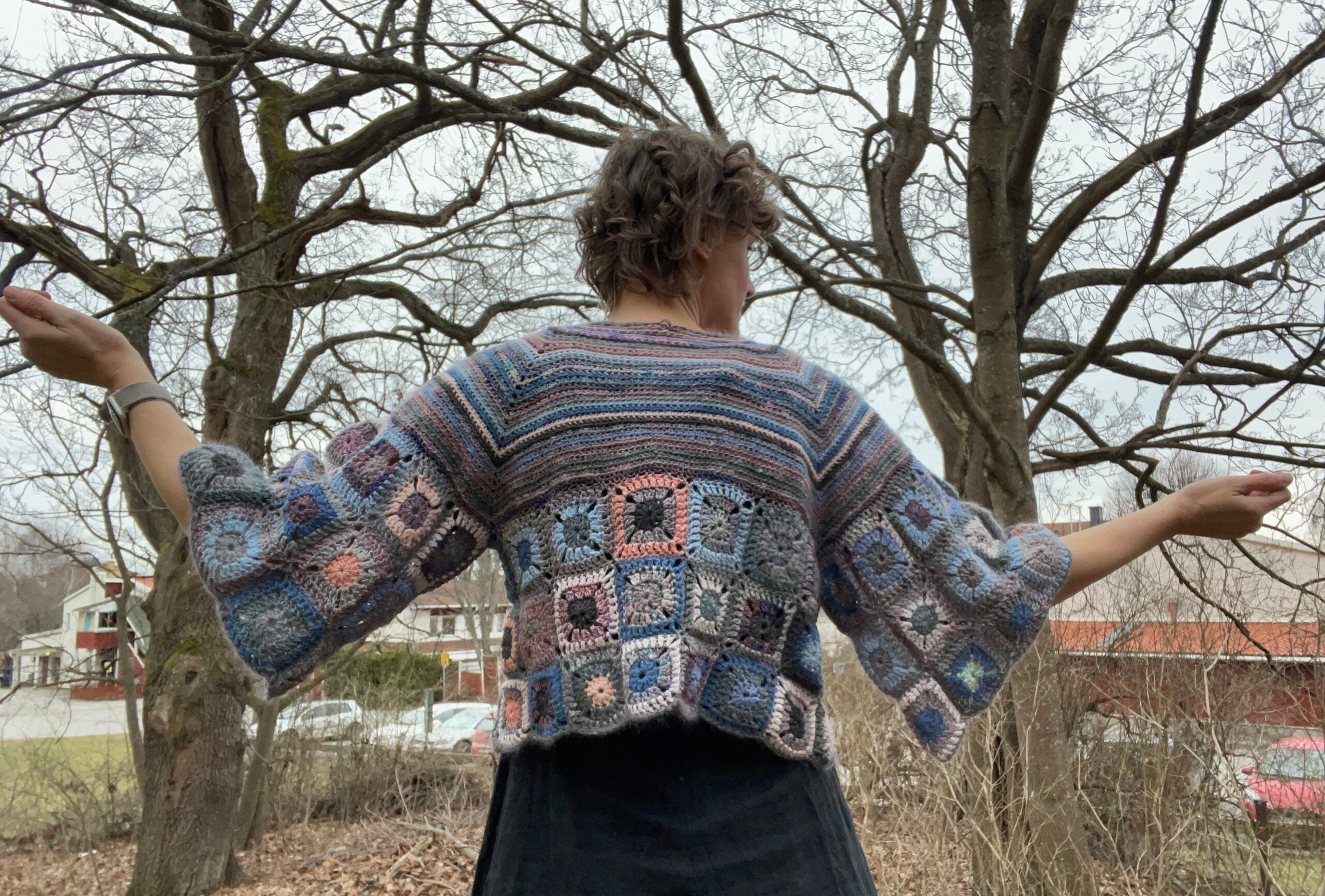 Grannycore, crocheted sweater