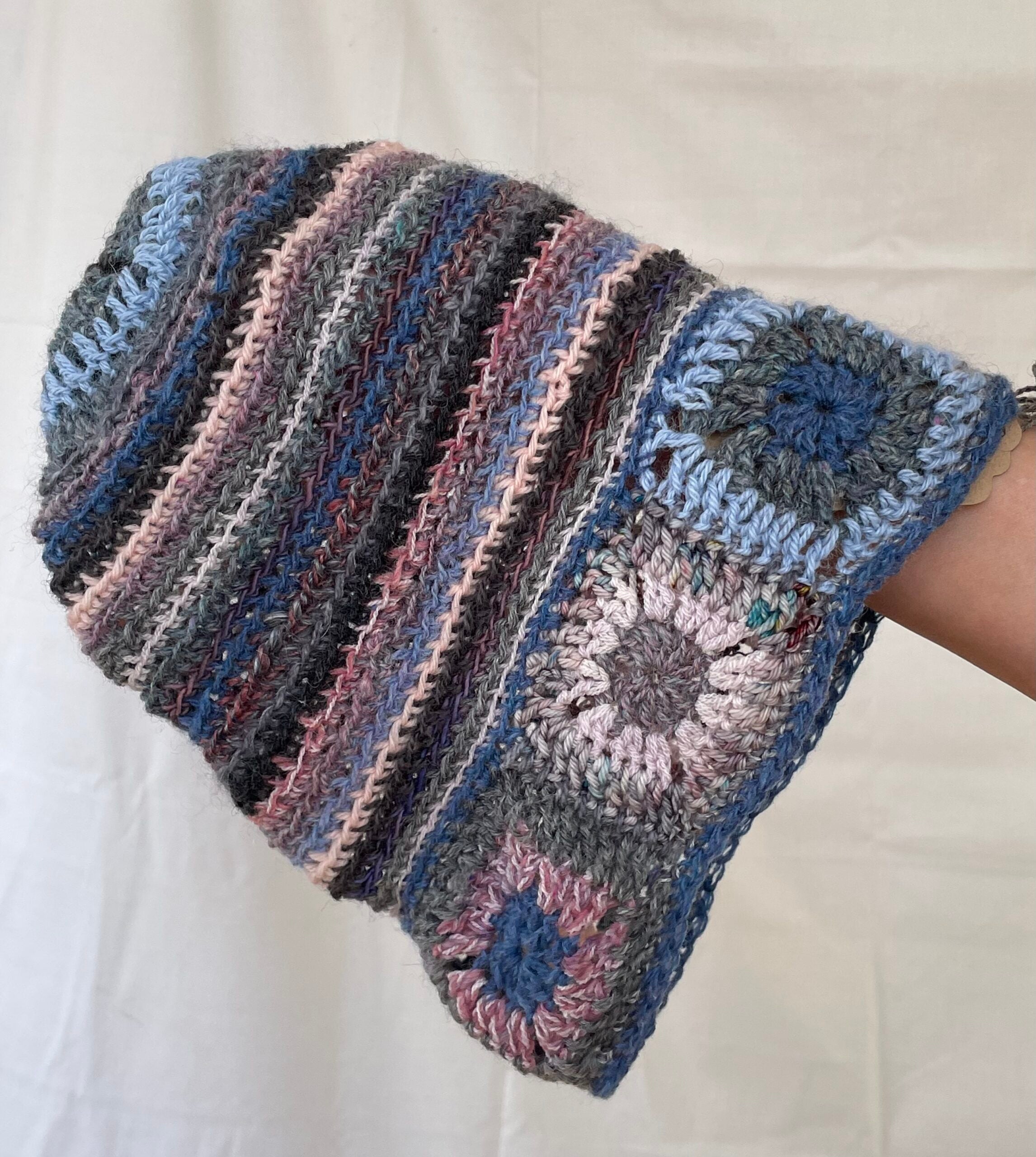 Grannycore, lightweight cap