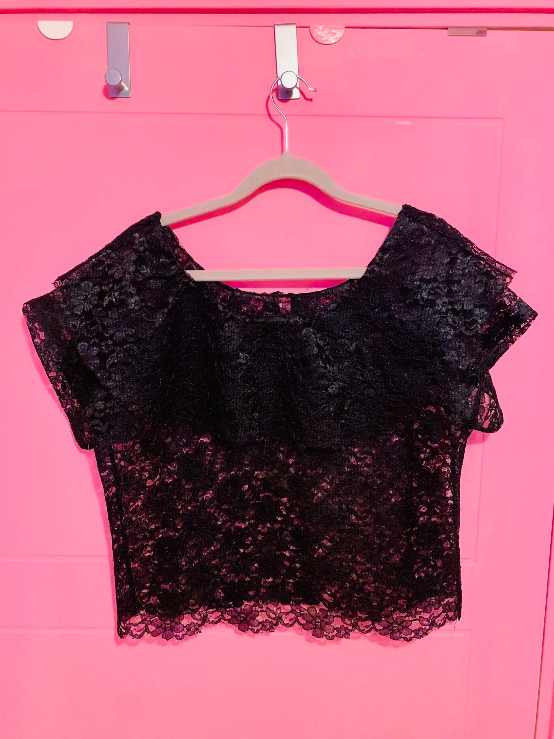 Dahlia - Svart spetstopp