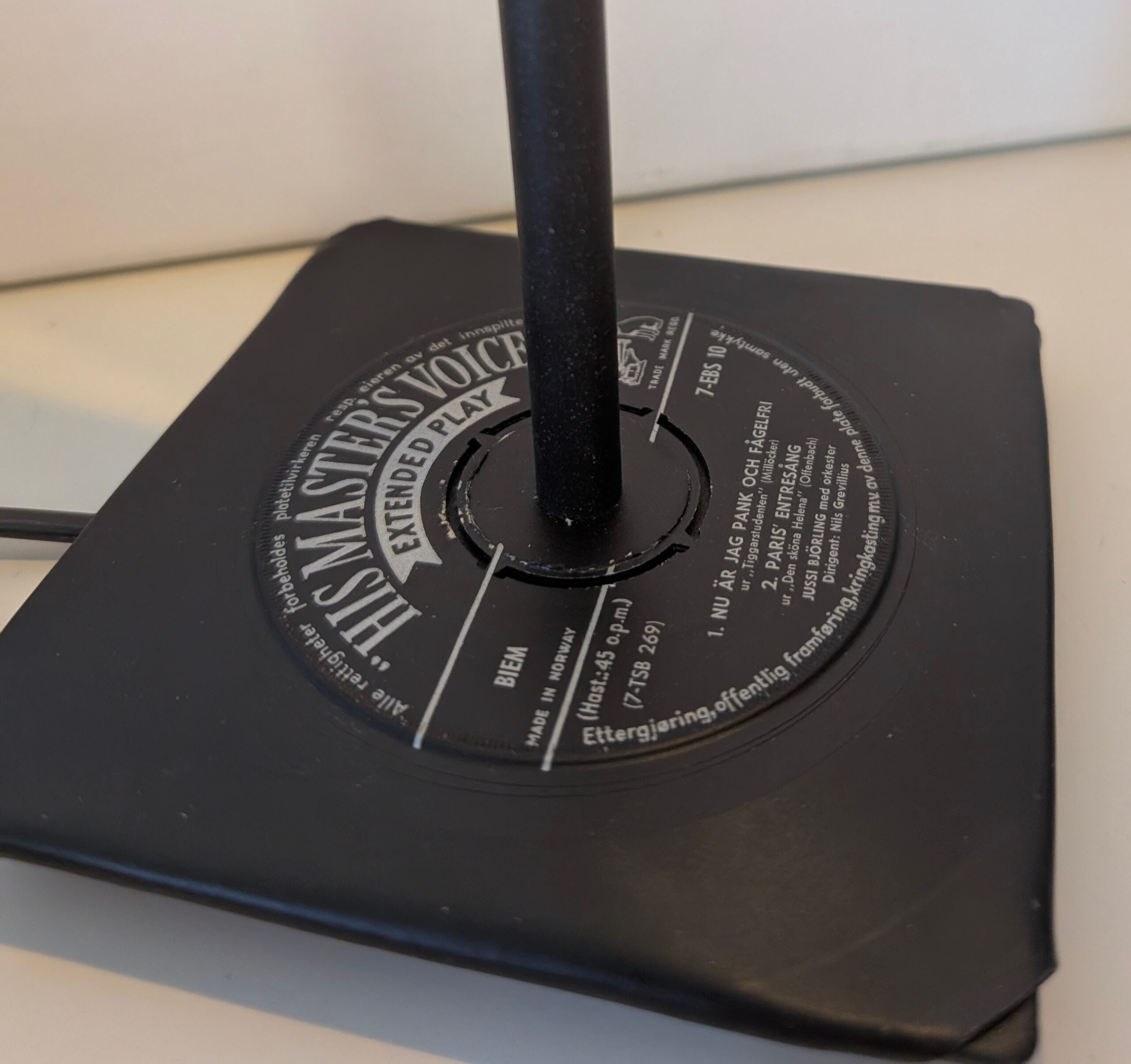 Bordslampa Inspiration Lights - Breaking The Law