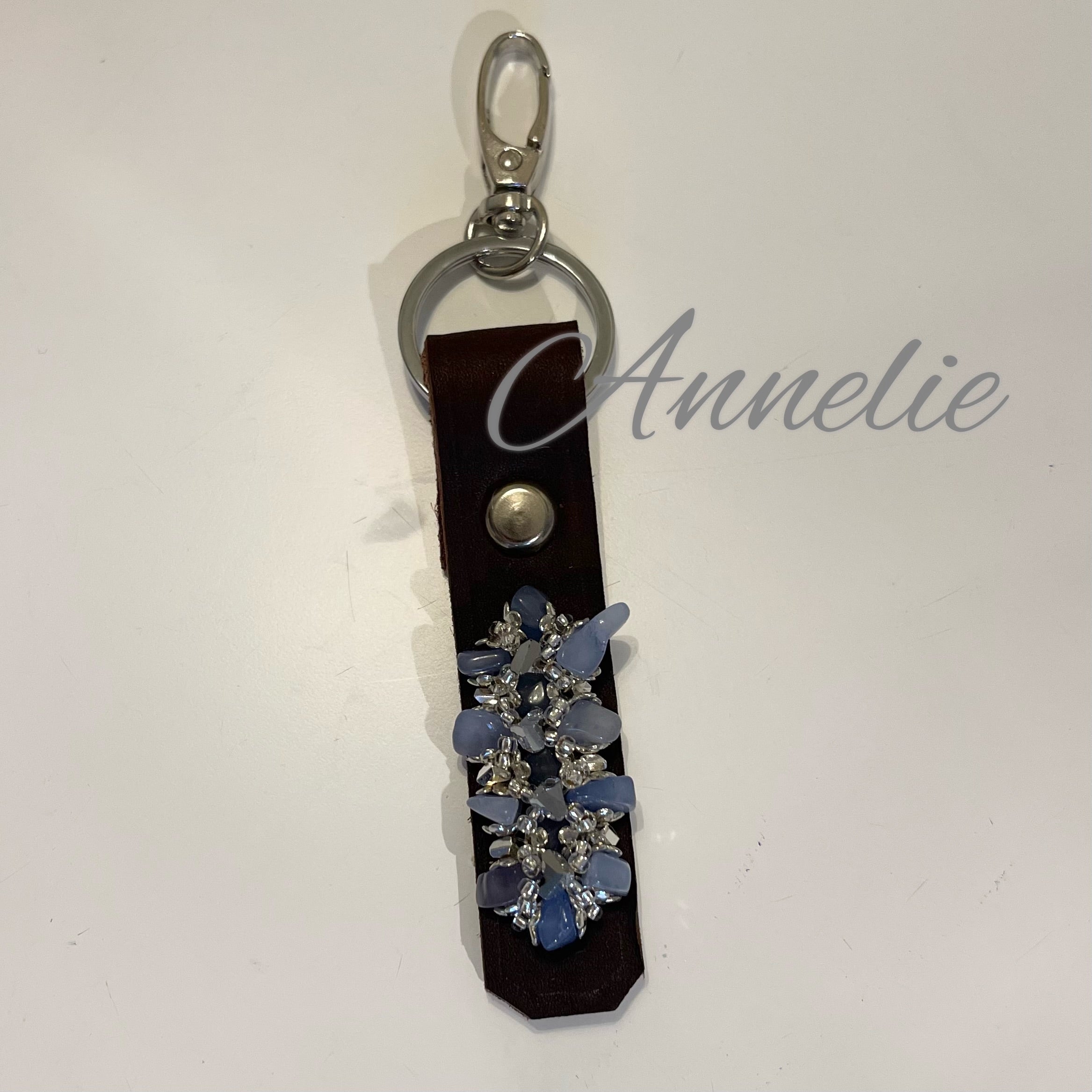 Nyckelknippa/väsksmycke