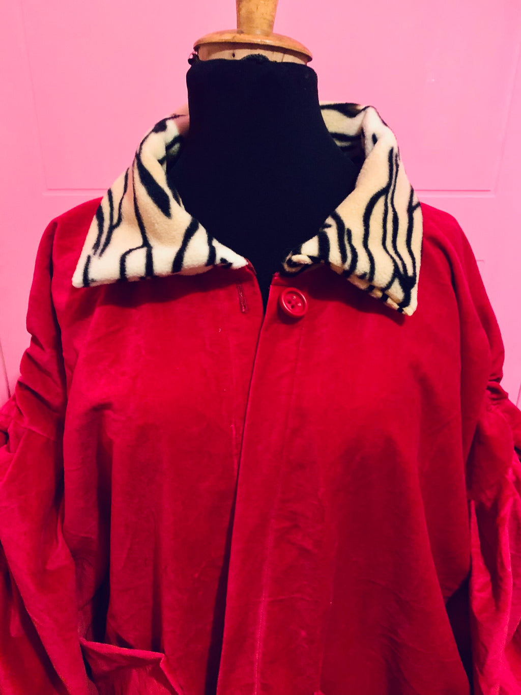 Amanda Velvet coat. Size S-XXL