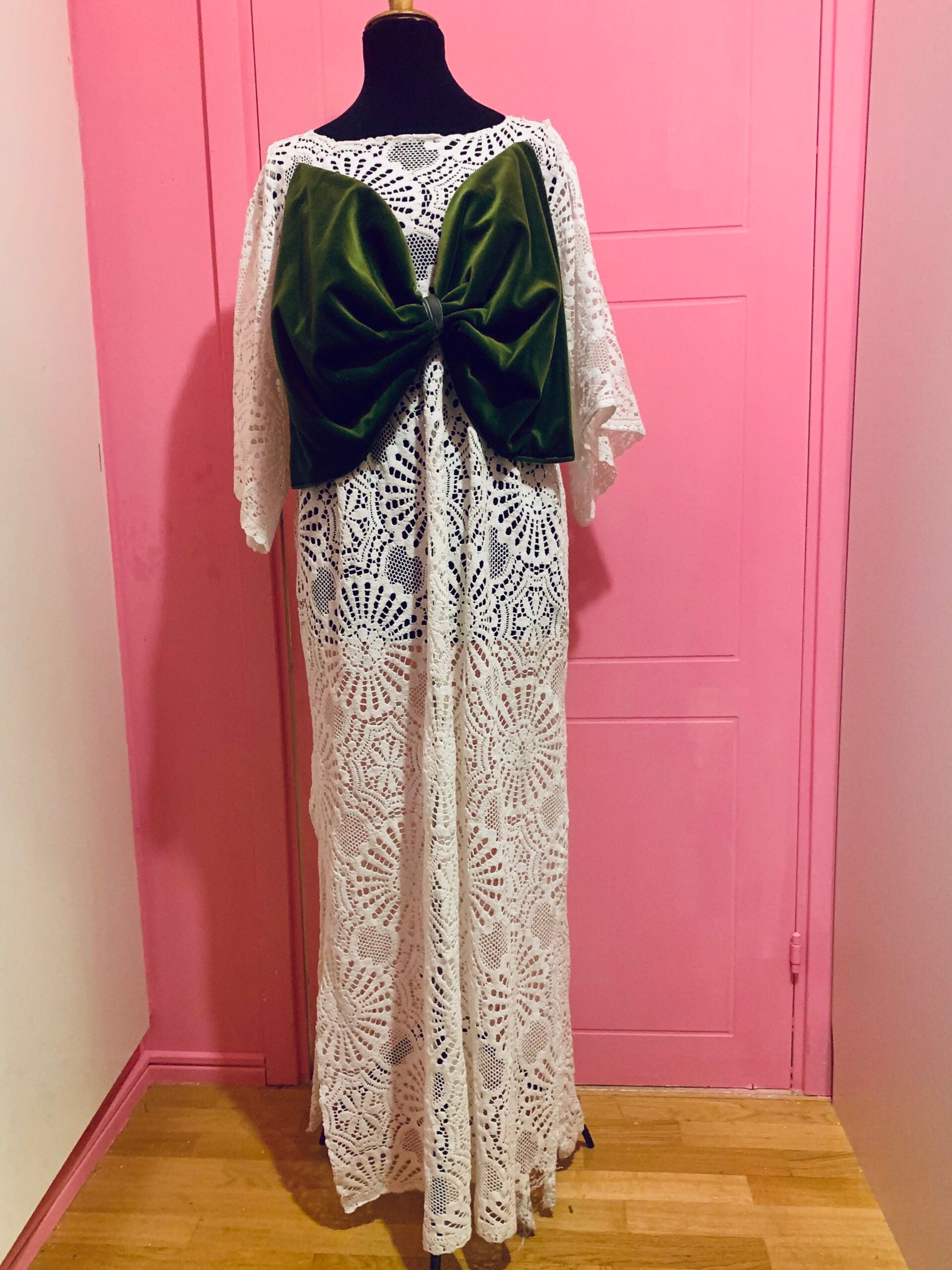 Bowie dress Size M-XXL