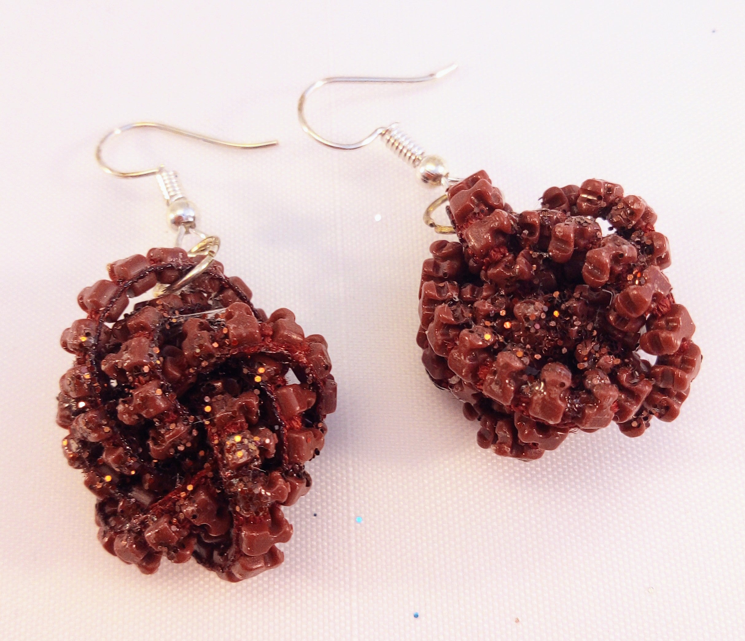 örhängen av dragkedja