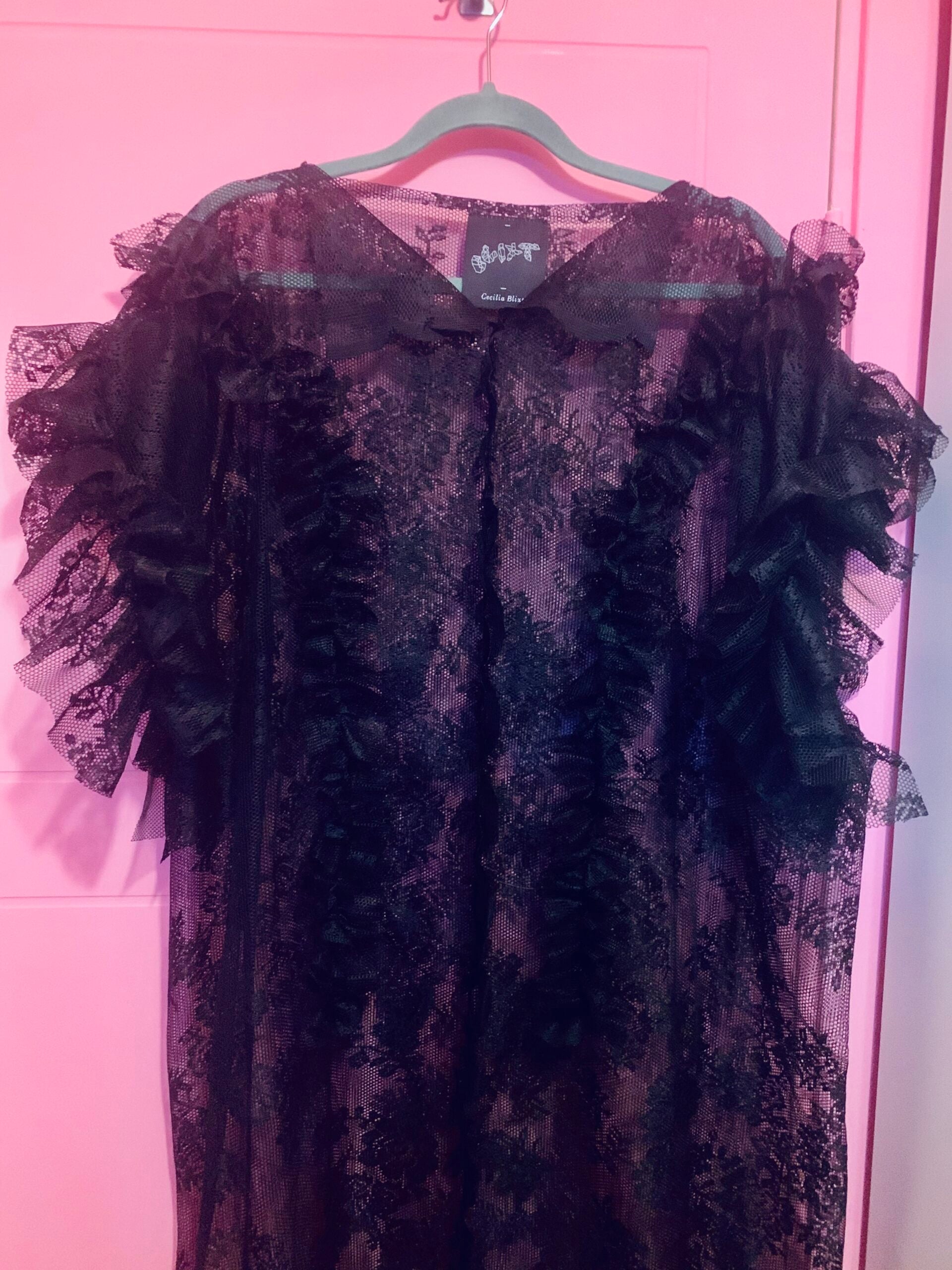 Violetta lace dress
