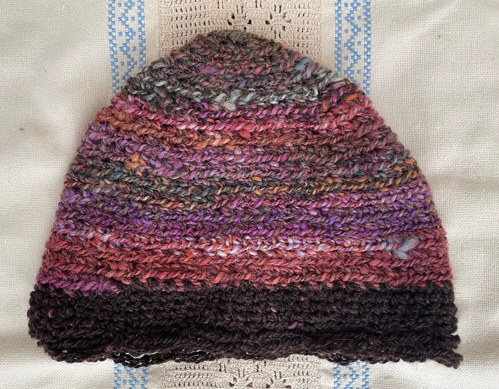 Blooms, cap in handspun yarn