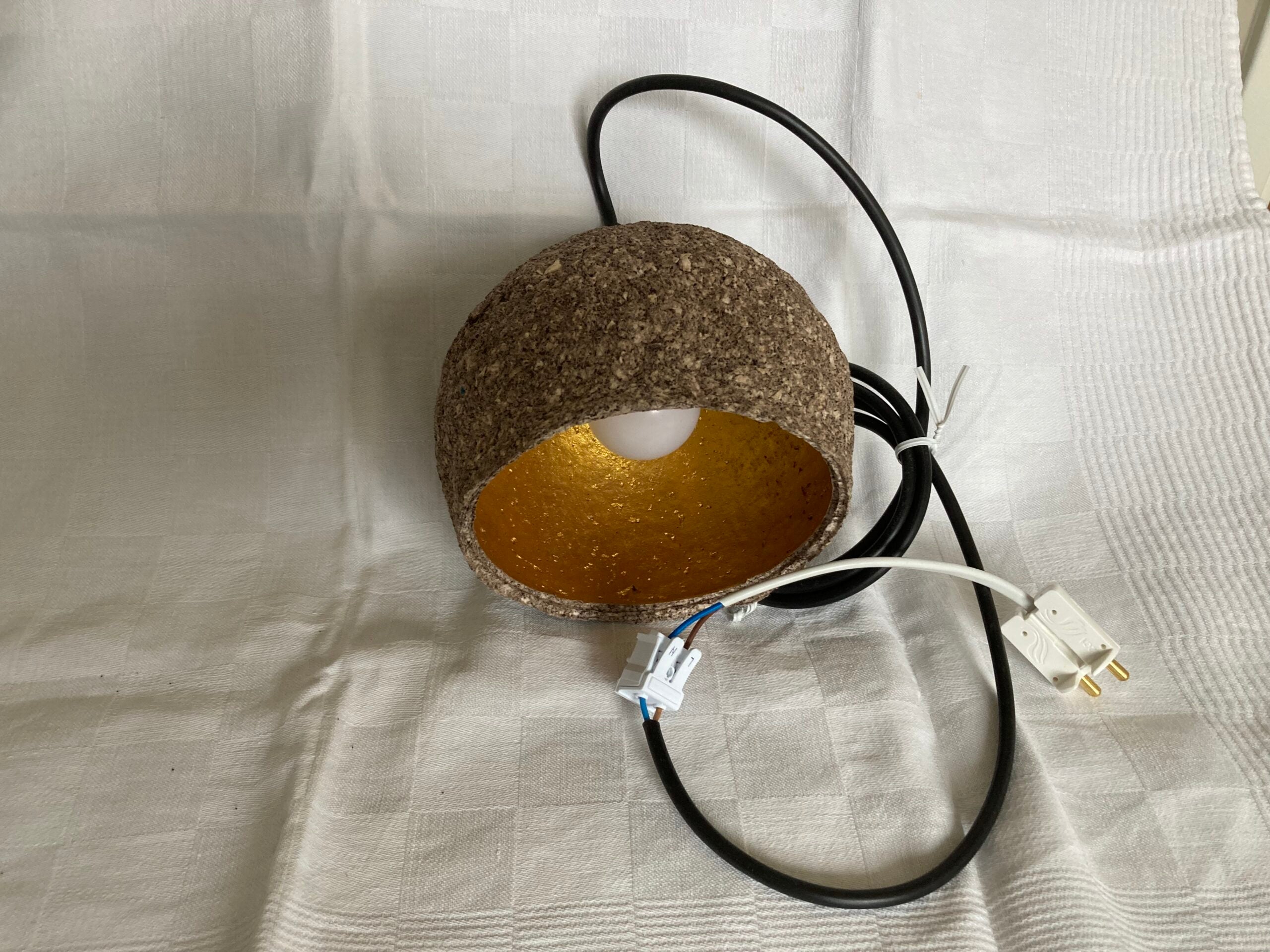 Lampa, brun (guld på insidan)