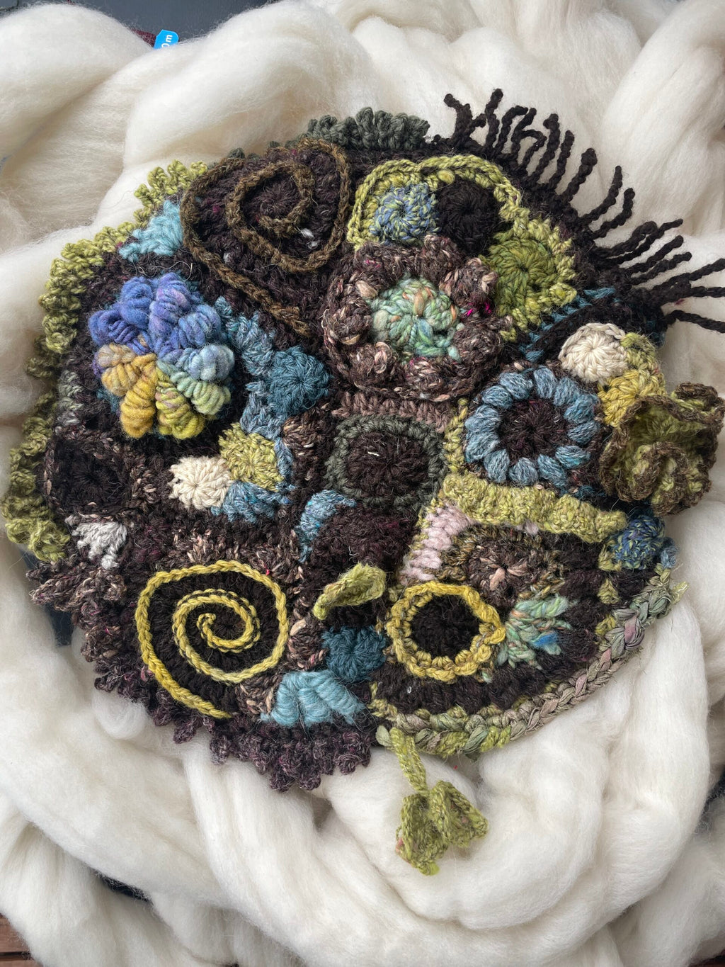 Forest wall hanging (version 2)