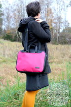 The Side Hustle - rosa och svart datorväska i konstläder