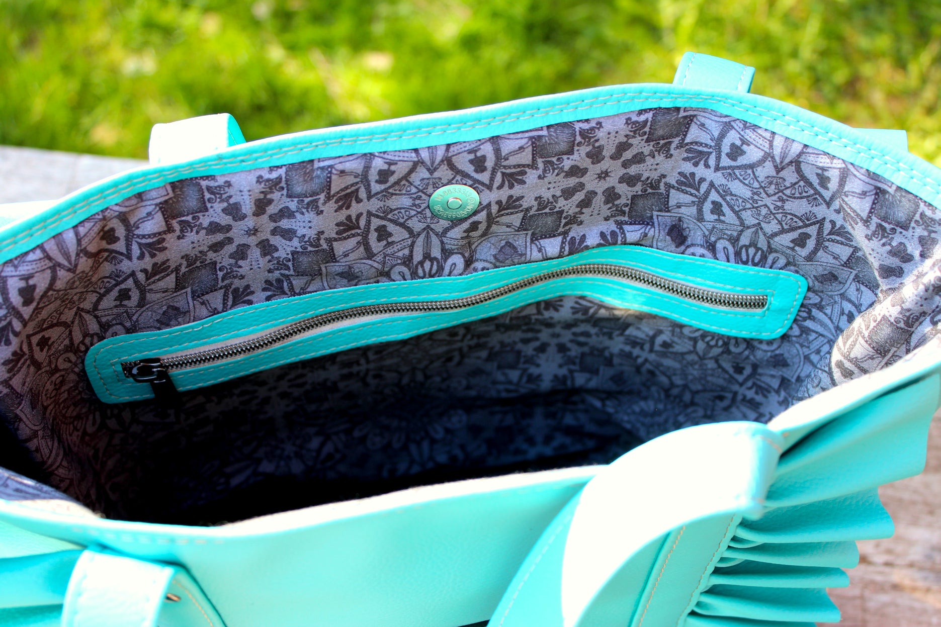 Rimini Ruffle Tote - ljust turkos