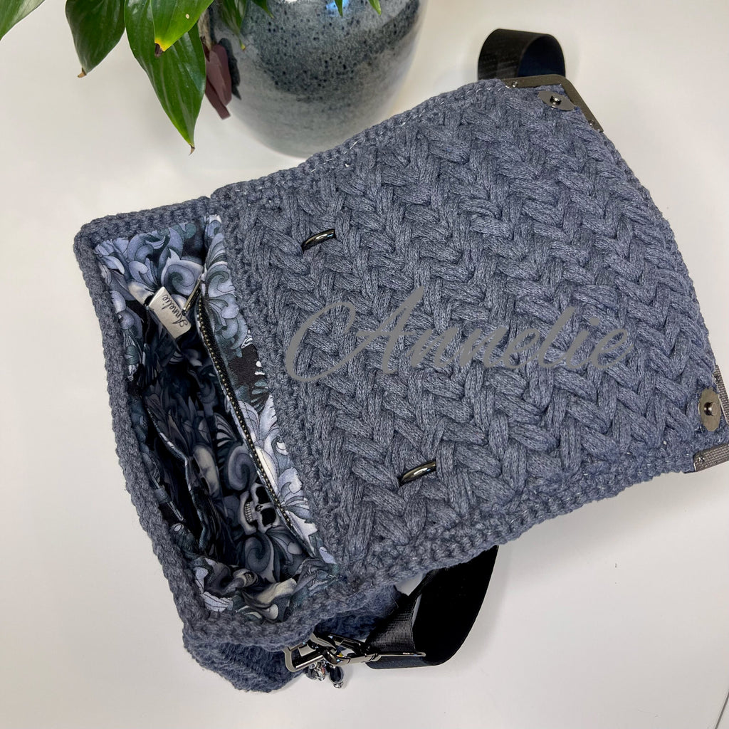 Axelremsväska virkad