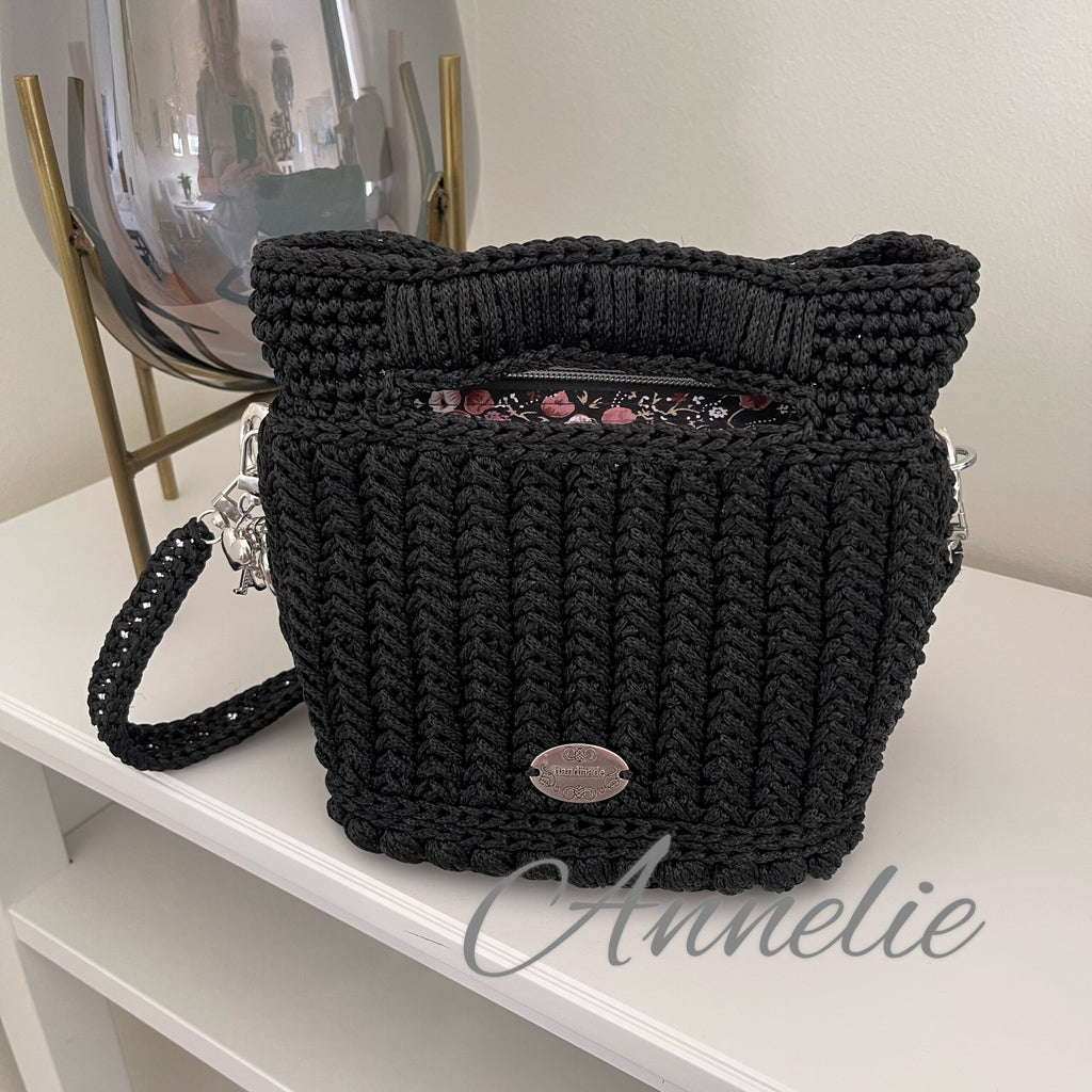 Handväska virkad