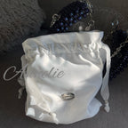 Handgjord väska av pärlor och plexiglas