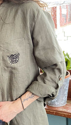 Malva, skjortklänning i linnetyg.