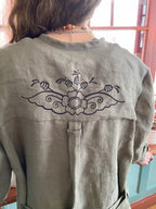 Malva, skjortklänning i linnetyg.