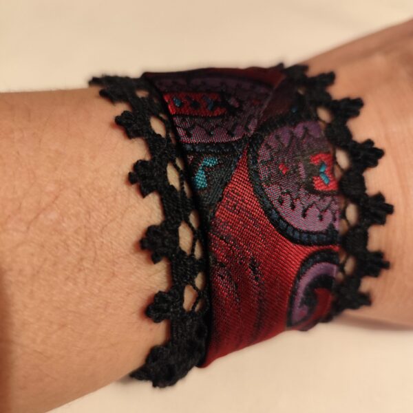 armband av slips