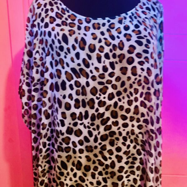 Leo dress