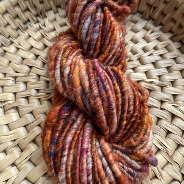 Core spun art yarn