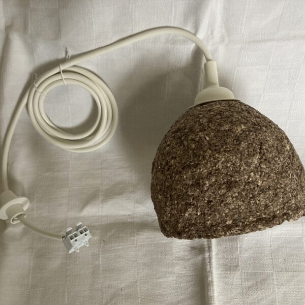 Brun lampa