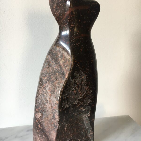 Torso i porfyr från Älvdalen