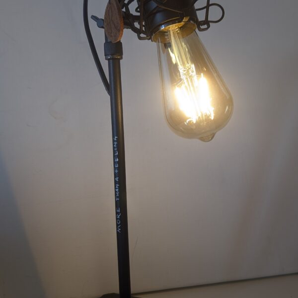 Bordslampa Inspiration Lights - More than a feeling