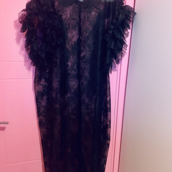 Violetta lace dress