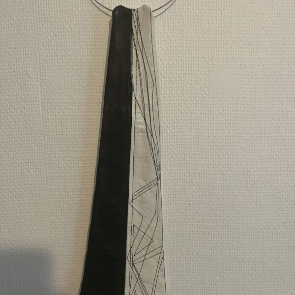 Tie