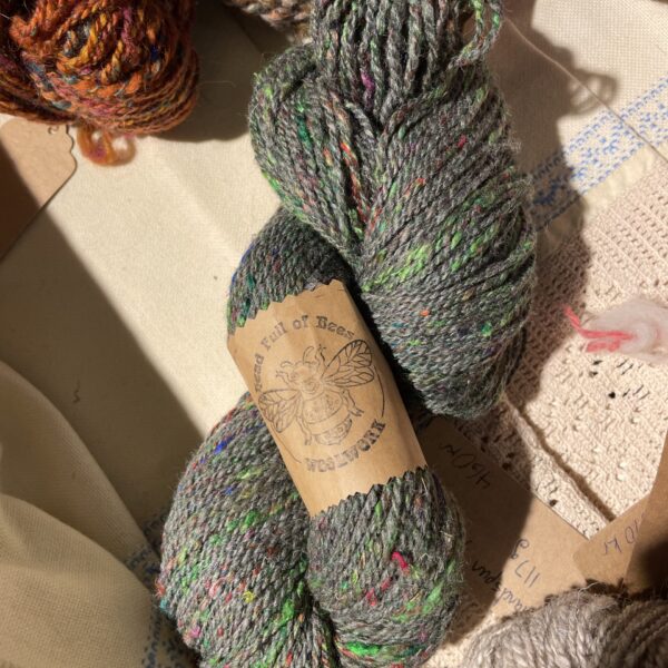 Green blended yarn